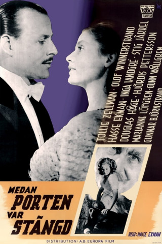 Medan porten var stängd (1946)