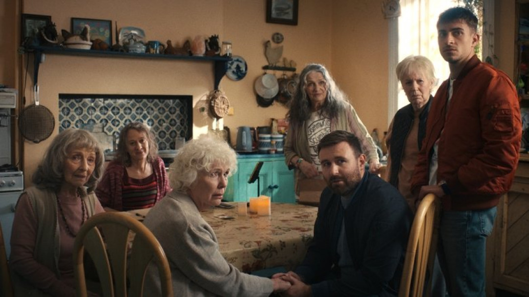 Vier Mütter für Edward (2025)