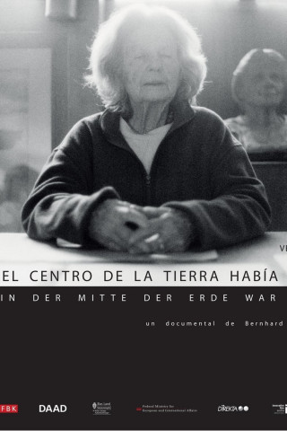 Und in der Mitte der Erde war Feuer (2014)