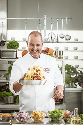 Rosins Kantinen (2015)